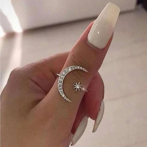Jewelry - 💖5 items for $25 Sale!💖 Rhinestone Moon & Star Cuff Ring